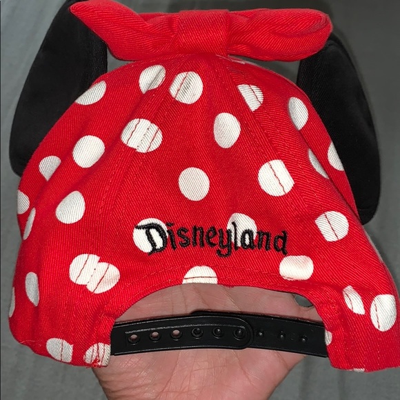 Minnie Mouse Hat - Picture 3 of 4